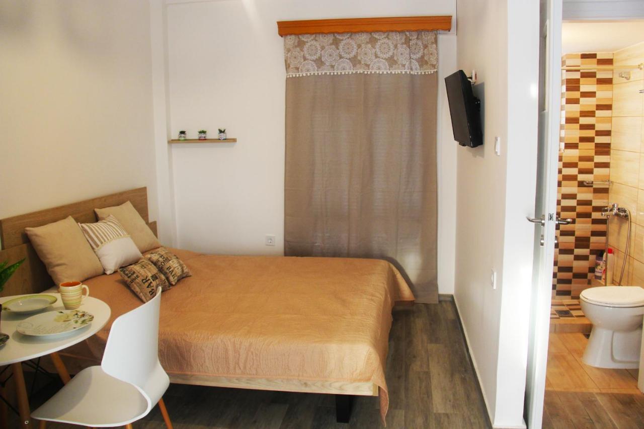 Fully Renovated Small & Cosy Studio Athens Ngoại thất bức ảnh