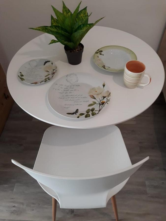 Fully Renovated Small & Cosy Studio Athens Ngoại thất bức ảnh