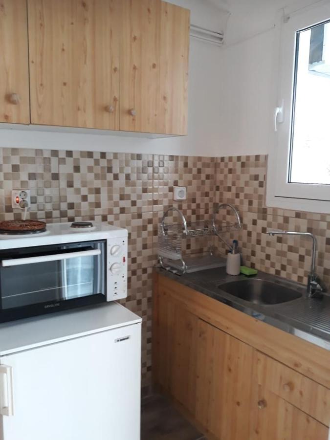 Fully Renovated Small & Cosy Studio Athens Ngoại thất bức ảnh